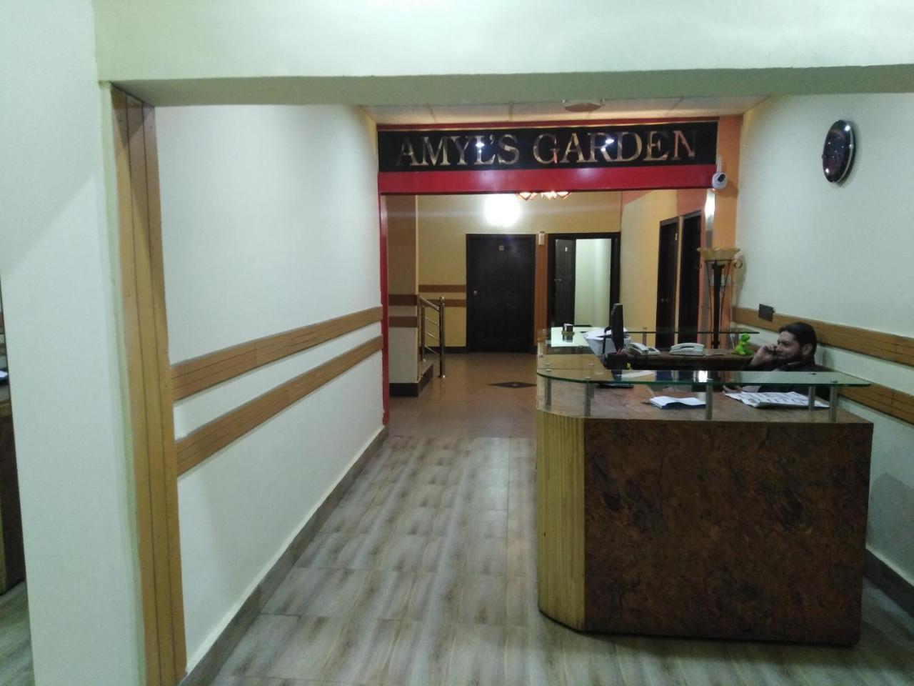 Amyl'S Garden Guest House Islamabad Exterior foto