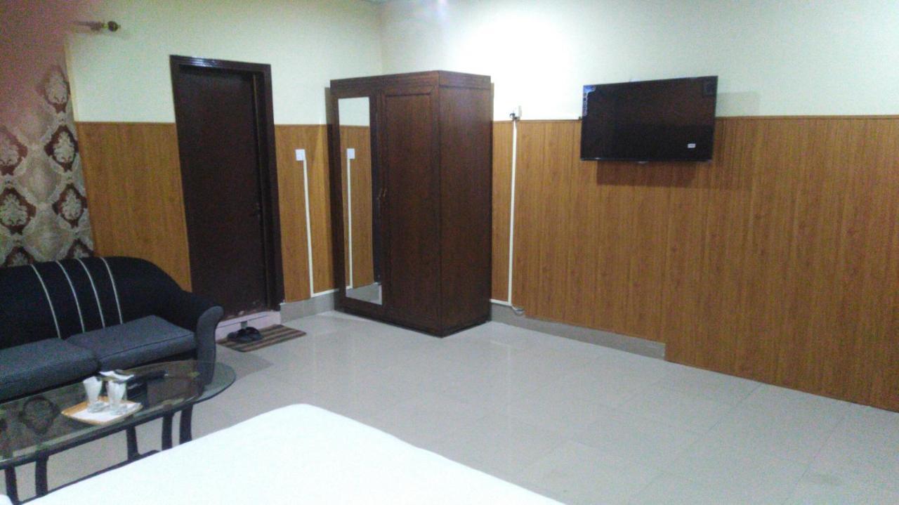 Amyl'S Garden Guest House Islamabad Exterior foto